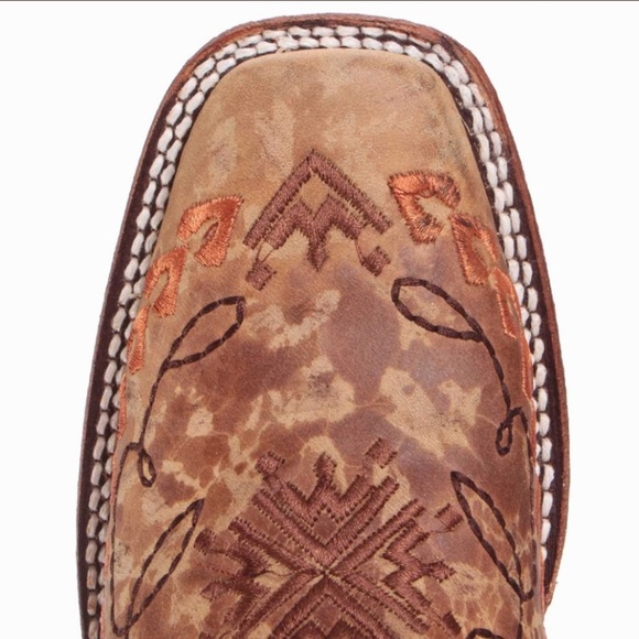 Circle G Womens Straw Embroidered Western Boots - Picture 3 of 4